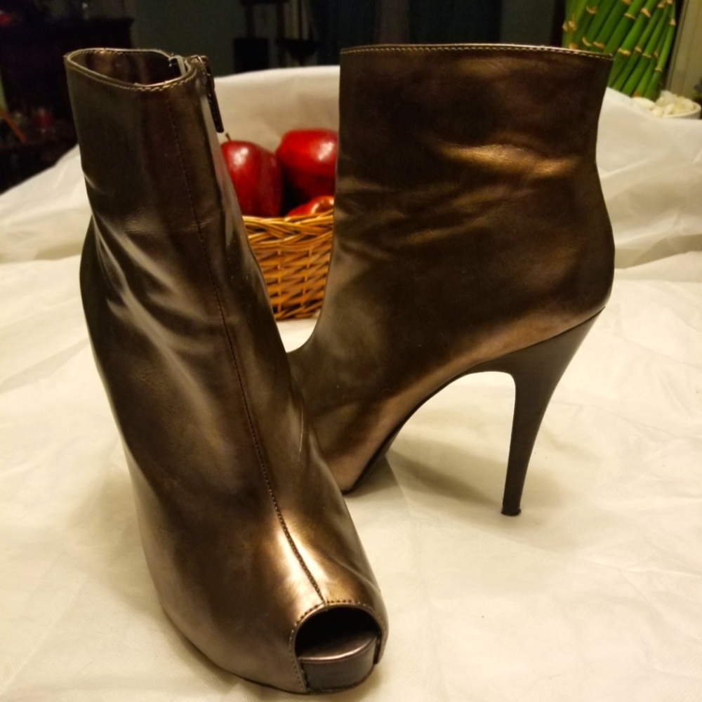 Carlos by Carlos Santana Metallic Gold Heeled Ankle Peep Toe Boots